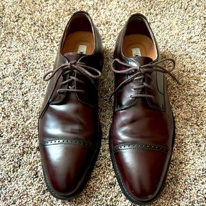 Joseph Abboud Men’s Oxford dress shoe